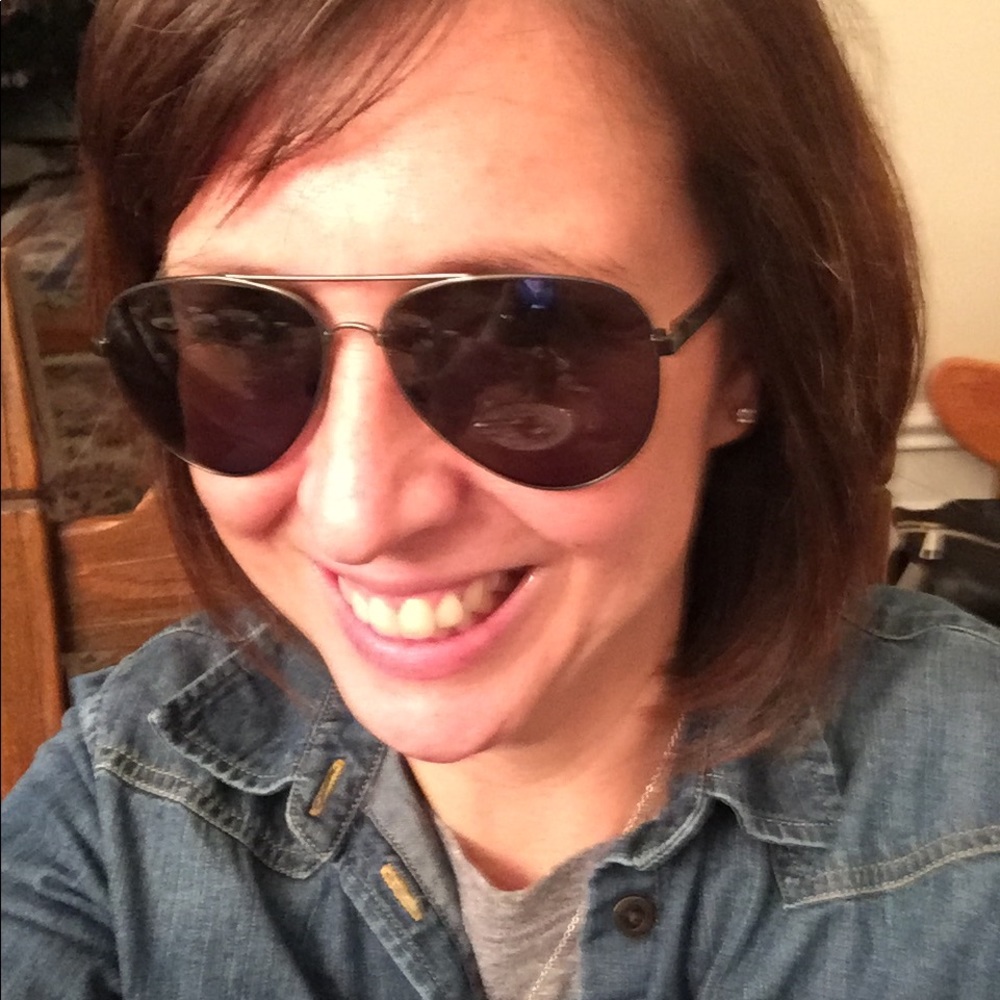 Meet your Posher, Heather